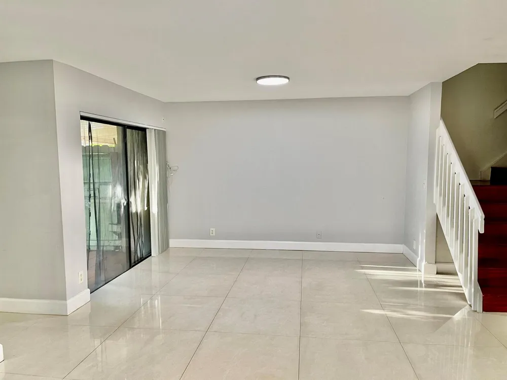 3555 NW 91st Lane Sunrise, FL 33351
