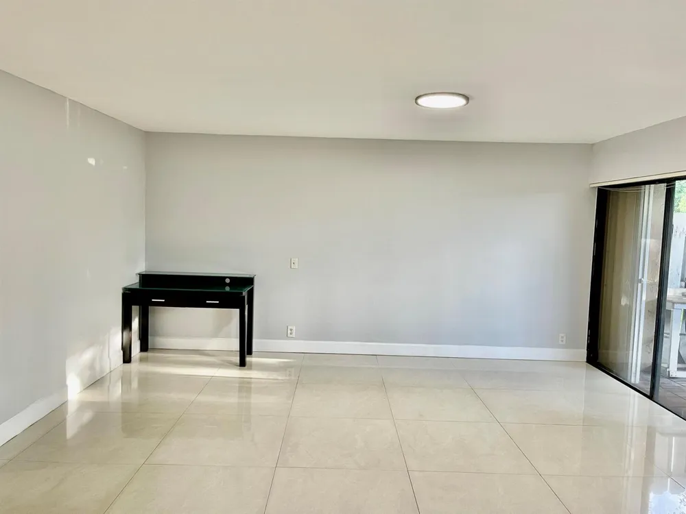 3555 NW 91st Lane Sunrise, FL 33351