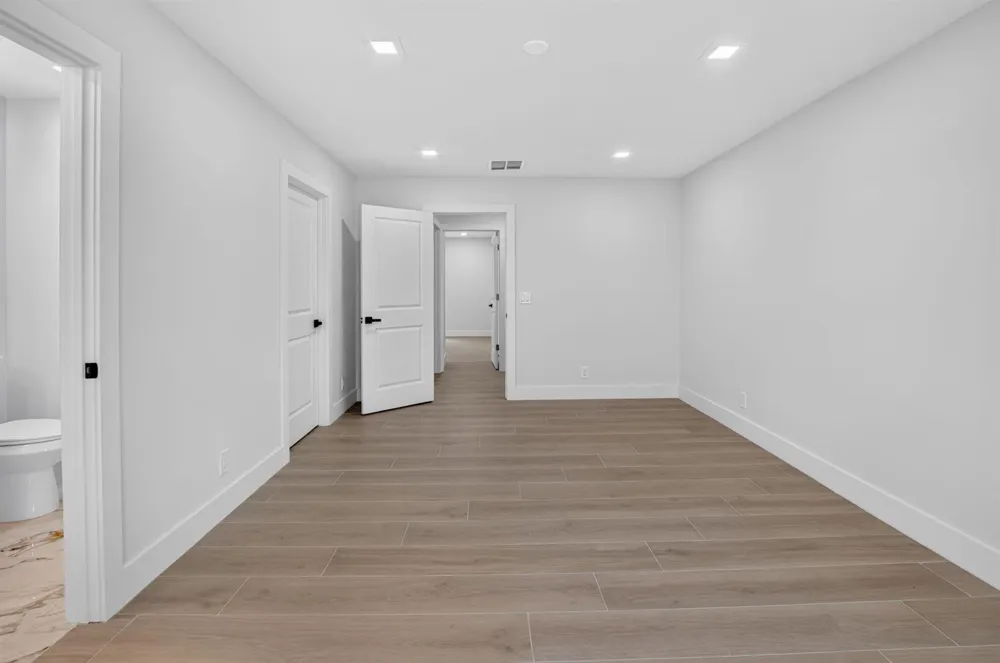 2908 NW 24th Way Boca Raton, FL 33431