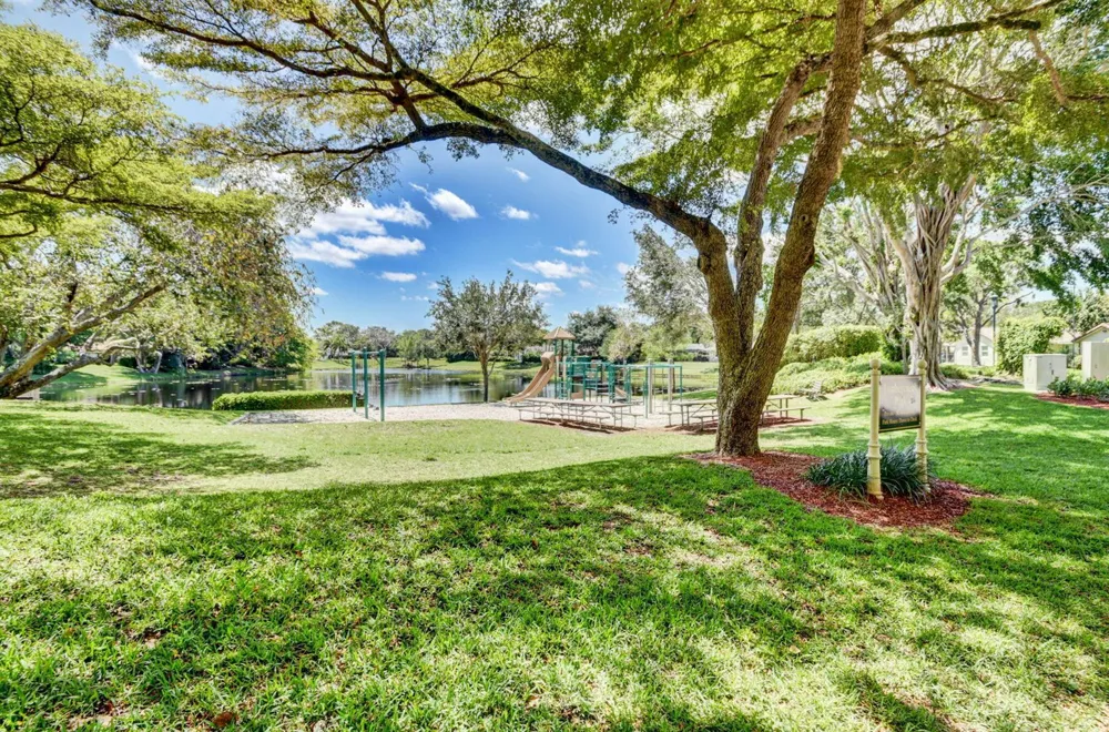 2908 NW 24th Way Boca Raton, FL 33431