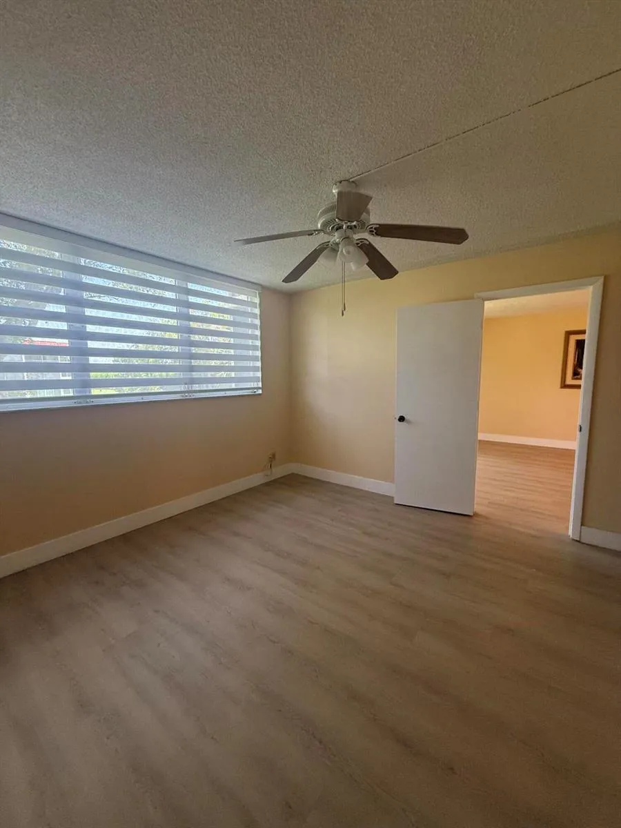 830 S HOLLYBROOK DRIVE #204 Pembroke Pines, FL 33025