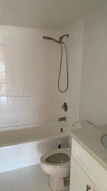 9360 Fontainebleau Blvd #611 Miami, FL 33172
