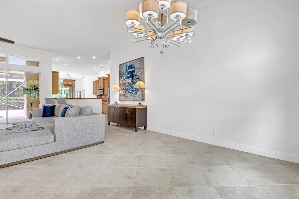 23 Windward Isle Palm Beach Gardens, FL 33418