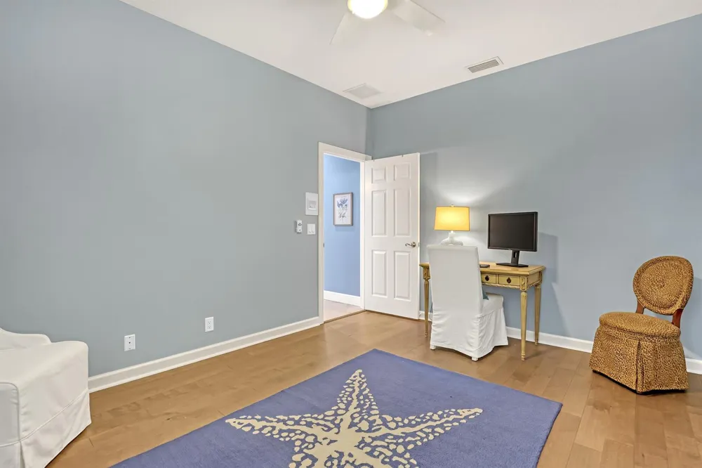 23 Windward Isle Palm Beach Gardens, FL 33418