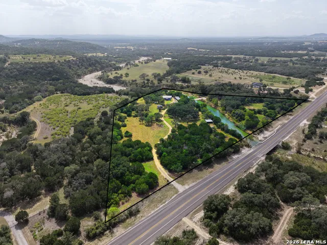 14156 STATE HIGHWAY 16 S Pipe Creek, TX 78063