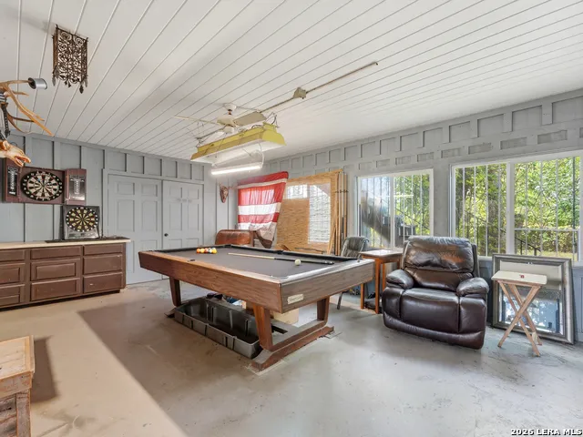 14156 STATE HIGHWAY 16 S Pipe Creek, TX 78063