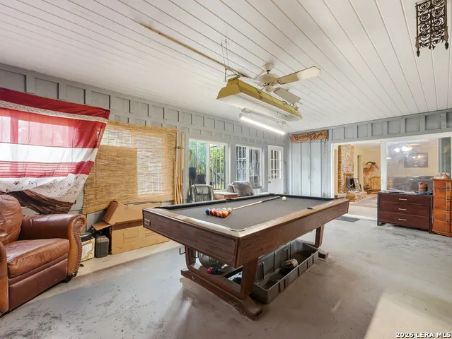 14156 STATE HIGHWAY 16 S Pipe Creek, TX 78063