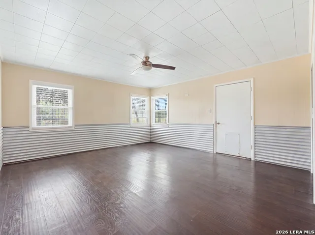 14156 STATE HIGHWAY 16 S Pipe Creek, TX 78063