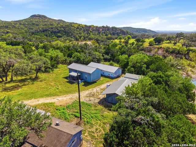 14156 STATE HIGHWAY 16 S Pipe Creek, TX 78063
