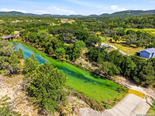 14156 STATE HIGHWAY 16 S Pipe Creek, TX 78063