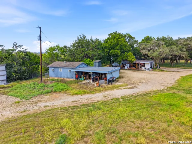 14156 STATE HIGHWAY 16 S Pipe Creek, TX 78063