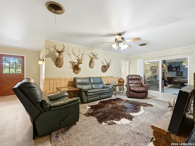 14156 STATE HIGHWAY 16 S Pipe Creek, TX 78063