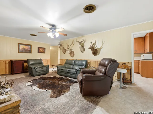 14156 STATE HIGHWAY 16 S Pipe Creek, TX 78063