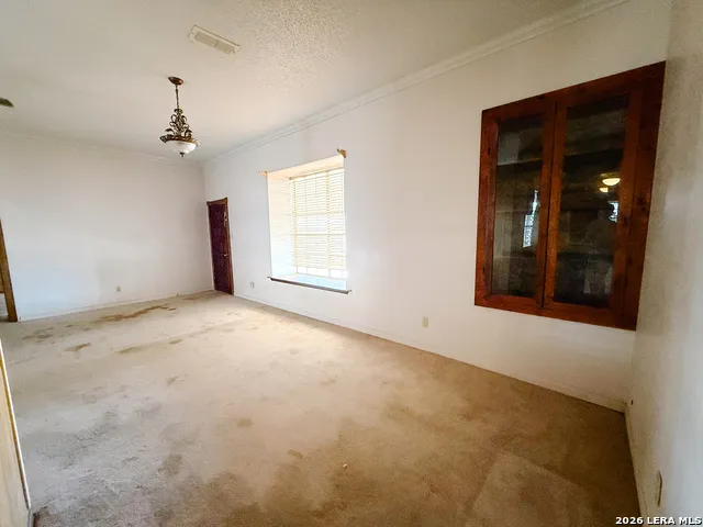 32 Baylor Brackettville, TX 78832