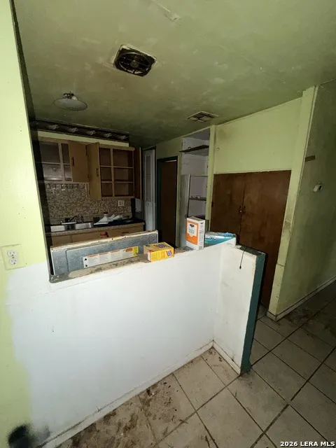 227 ROCK VALLEY DR San Antonio, TX 78227