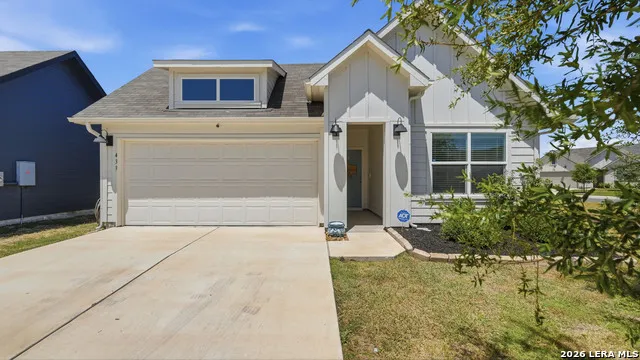 433 DEBORAH DR New Braunfels, TX 78130