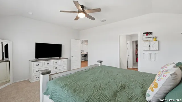 433 DEBORAH DR New Braunfels, TX 78130