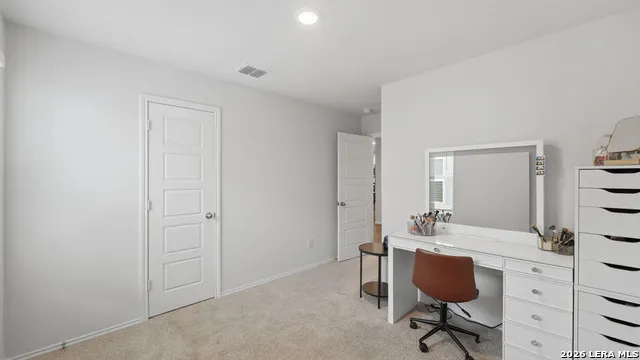 433 DEBORAH DR New Braunfels, TX 78130