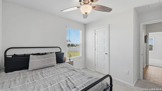 433 DEBORAH DR New Braunfels, TX 78130