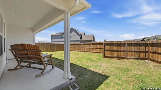 433 DEBORAH DR New Braunfels, TX 78130