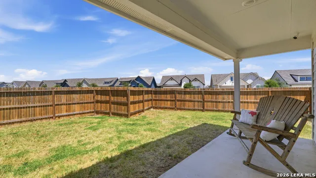 433 DEBORAH DR New Braunfels, TX 78130