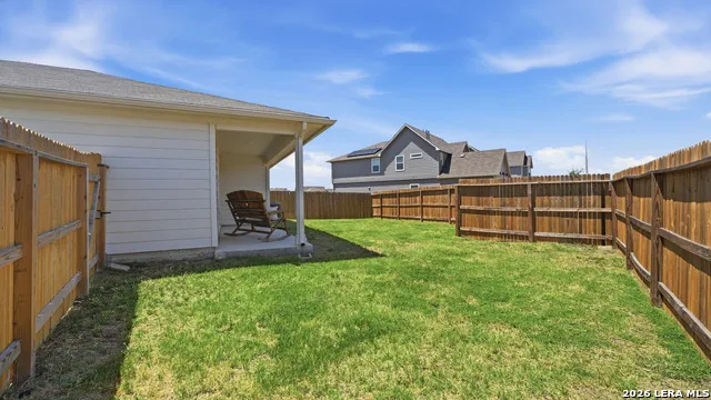 433 DEBORAH DR New Braunfels, TX 78130