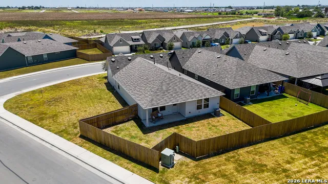 433 DEBORAH DR New Braunfels, TX 78130