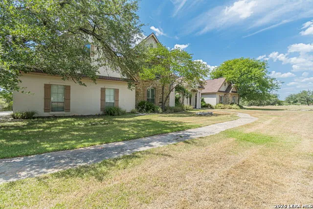 178 CONCHO LN Boerne, TX 78006