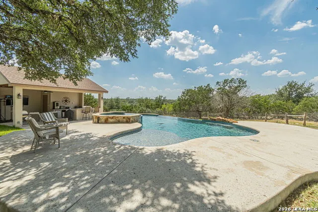 178 CONCHO LN Boerne, TX 78006