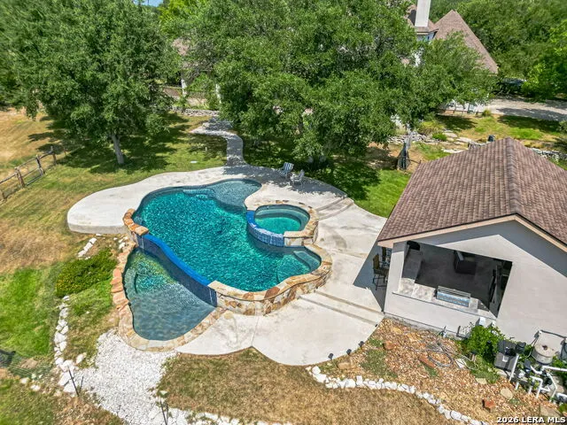 178 CONCHO LN Boerne, TX 78006