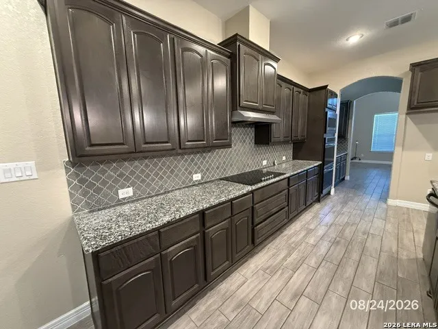 7147 Agarita Mist Fair Oaks Ranch, TX 78015