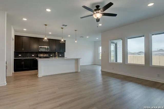 315 Nottabi Rd Adkins, TX 78101