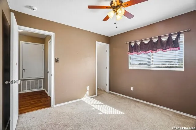 16406 Clydesdale Run Selma, TX 78154