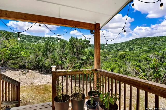 223 CANYON VIEW DR Pipe Creek, TX 78063
