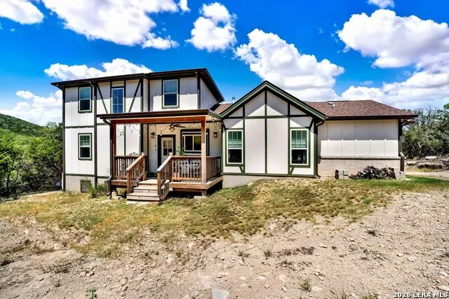 223 CANYON VIEW DR Pipe Creek, TX 78063