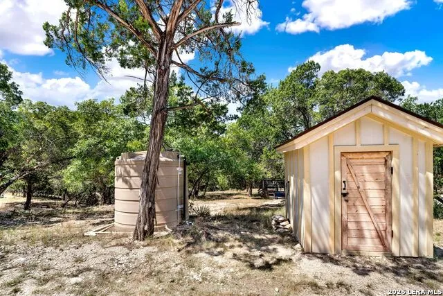 223 CANYON VIEW DR Pipe Creek, TX 78063