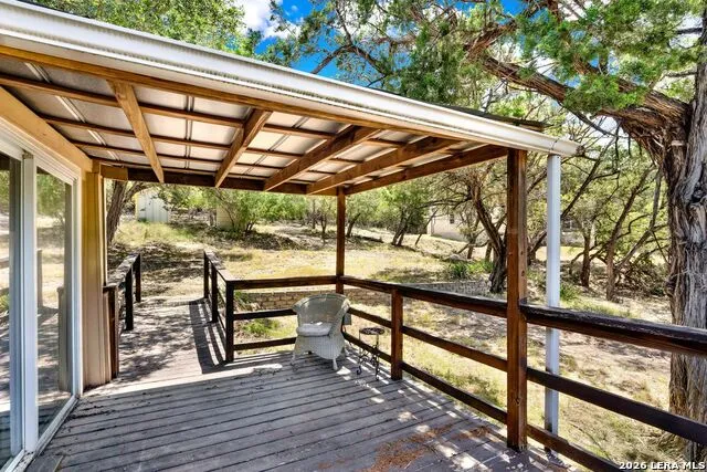 223 CANYON VIEW DR Pipe Creek, TX 78063