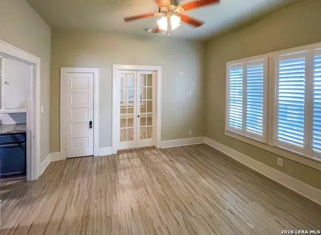 423 S 6TH ST Kenedy, TX 78119