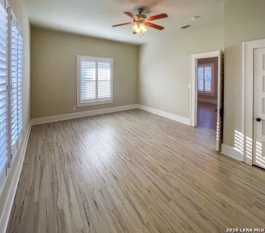 423 S 6TH ST Kenedy, TX 78119