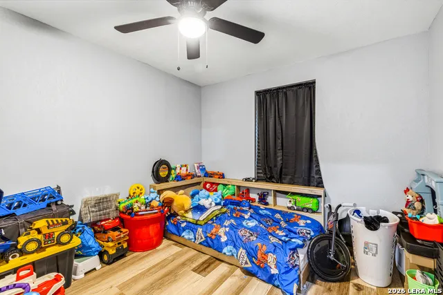 937 AVENUE K Poteet, TX 78065