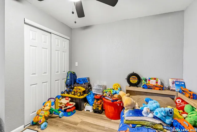 937 AVENUE K Poteet, TX 78065