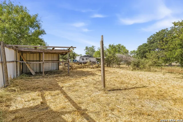937 AVENUE K Poteet, TX 78065
