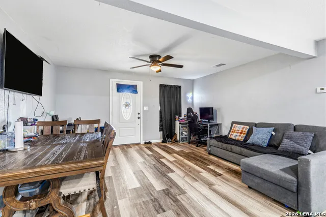 937 AVENUE K Poteet, TX 78065