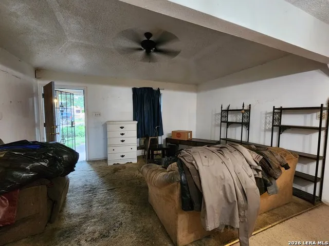 313 BEE ST San Antonio, TX 78208