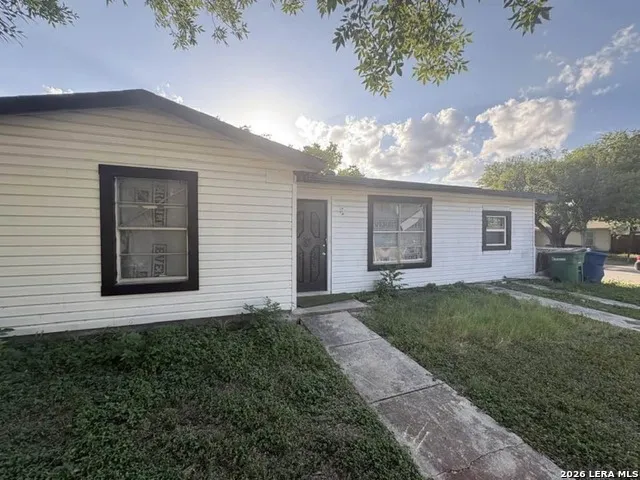 9923 EVENINGWAY DR San Antonio, TX 78233