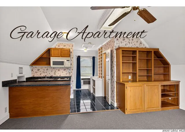 8639 RAINTREE WOODS DR Fair Oaks Ranch, TX 78015