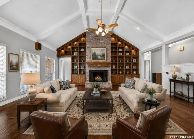 8639 RAINTREE WOODS DR Fair Oaks Ranch, TX 78015