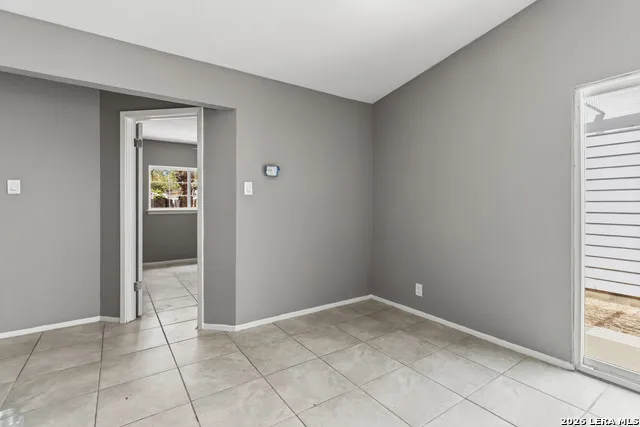 2823 CHERRY FIELD DR San Antonio, TX 78245