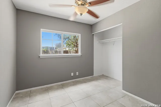 2823 CHERRY FIELD DR San Antonio, TX 78245
