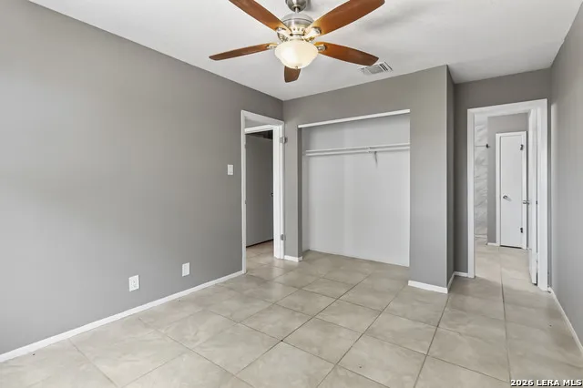 2823 CHERRY FIELD DR San Antonio, TX 78245